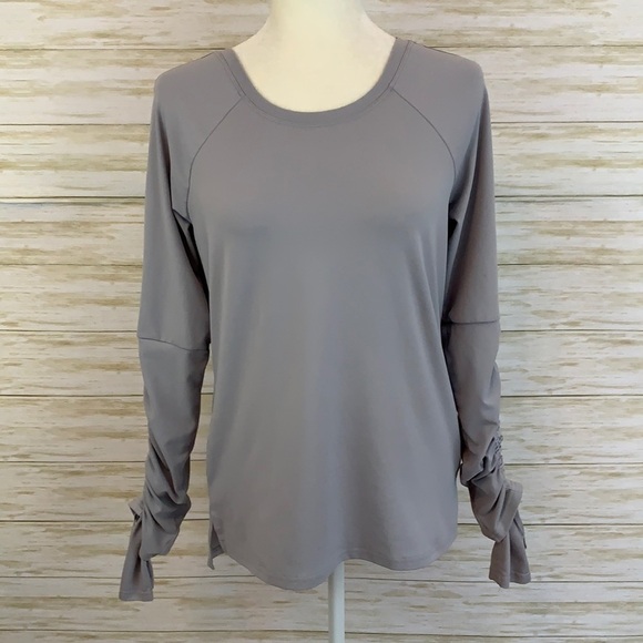 Fabletics Workout Top - Picture 1 of 8